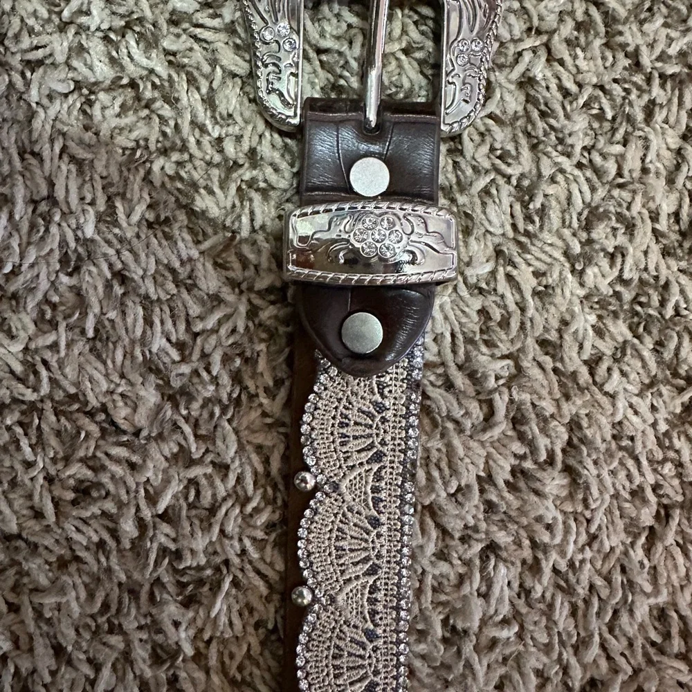 Silver Scalloped Belt